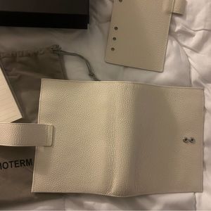 Moterm Personal Luxe 2.0 Ring planner in Cream